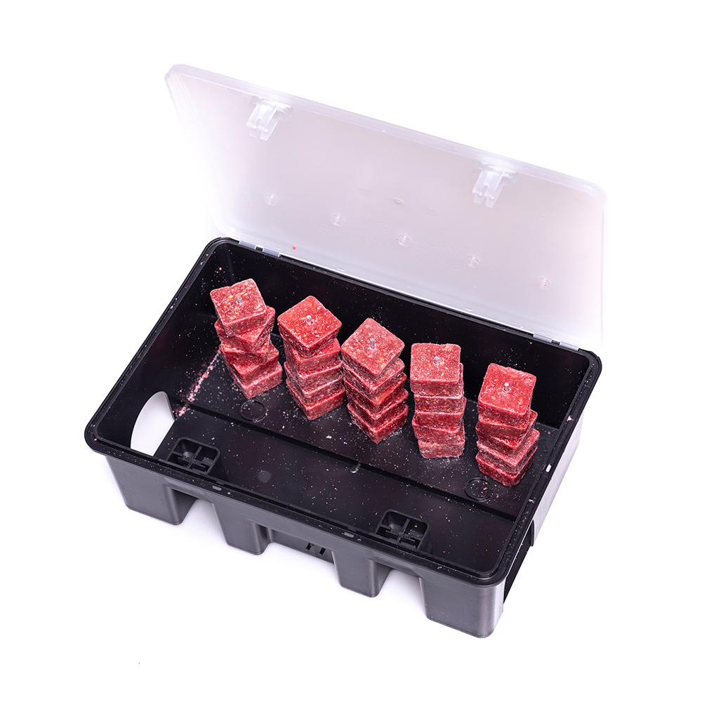 MUBCM308ITUV – Compact rat bait box with 5 skewer, transparent - Image 2