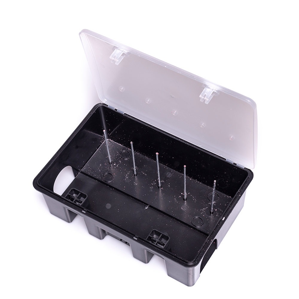 MUBCM308ITUV – Compact rat bait box with 5 skewer, transparent