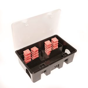 MUBCM302ITUV – Compact rat bait box with skewers, transparent